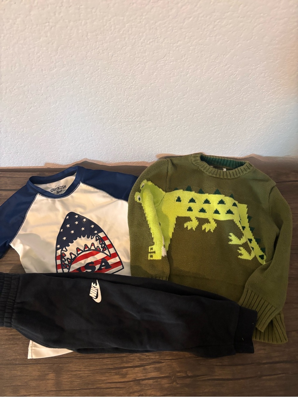 3T clothes bundle - Picture 1 of 2